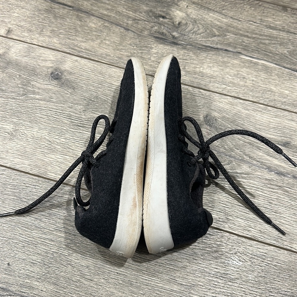 • AllBirds • Womens Wool Runners Lace Up Tuke Jo Dark Gray 7 Sneakers - Picture 4 of 6